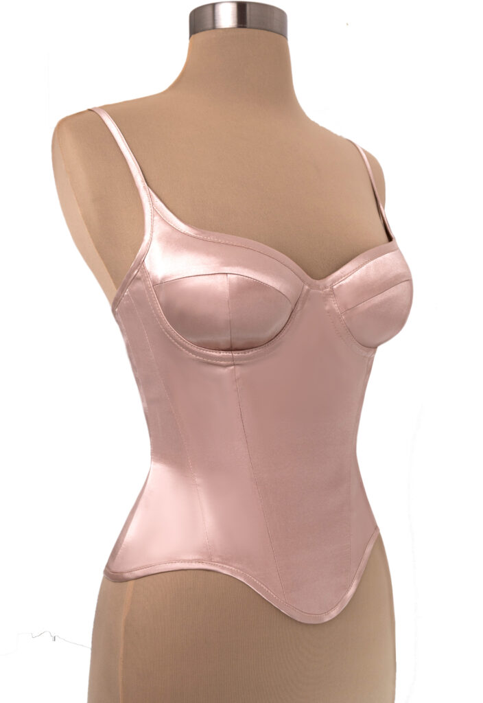 Выкройка корсета с чашками (с выходом под бретель)